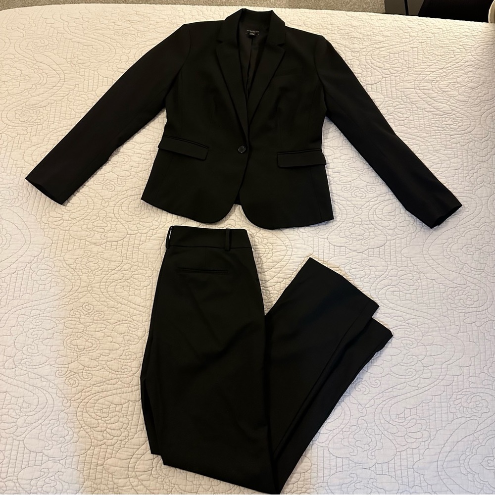 Ann Taylor Black Suit Set — 2 Petite